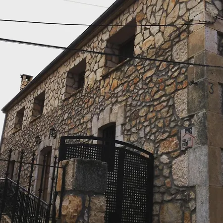 Gemelas Del Duraton Casa rural Castro de Fuentidueña